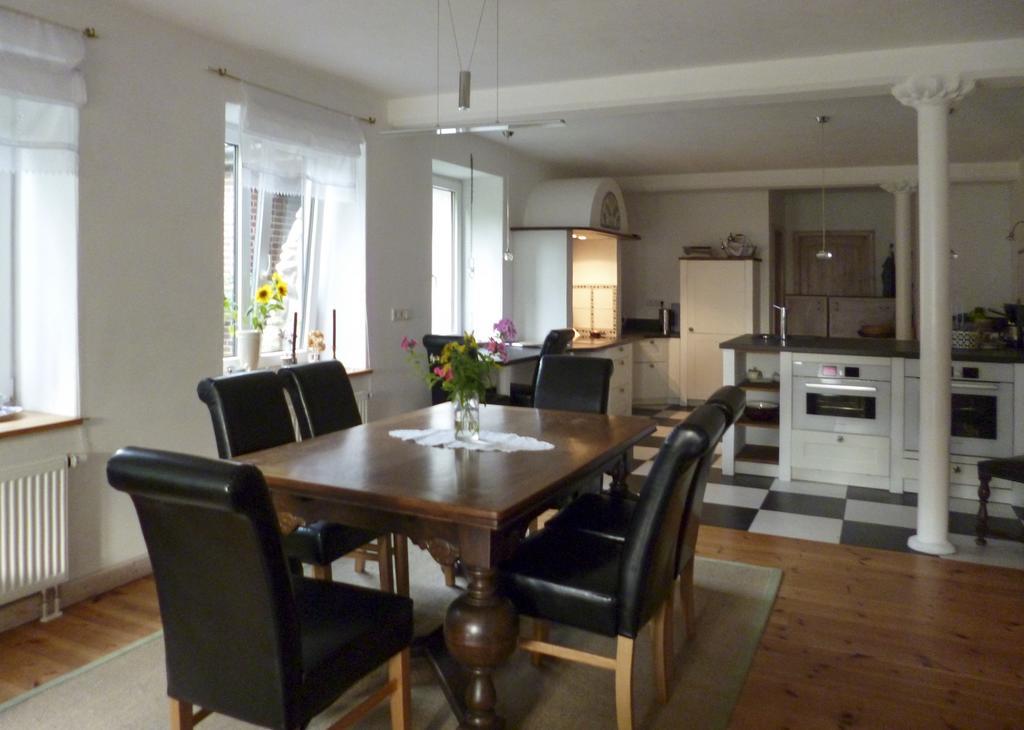 Ferienwohnung Rossenhof Weesby Buitenkant foto