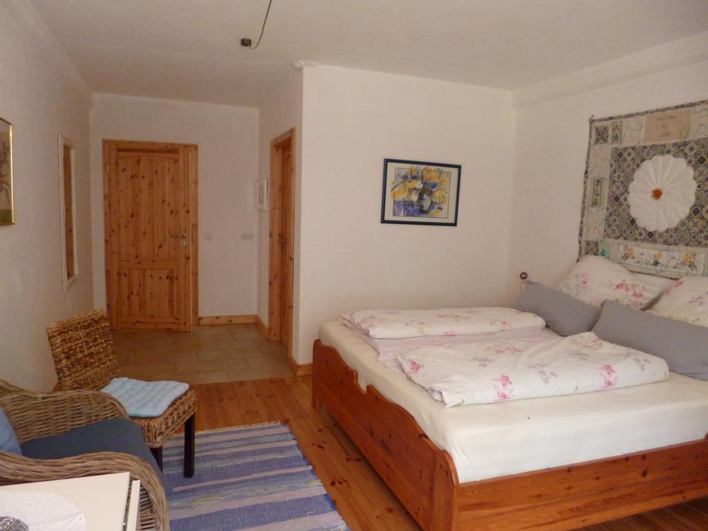 Ferienwohnung Rossenhof Weesby Buitenkant foto